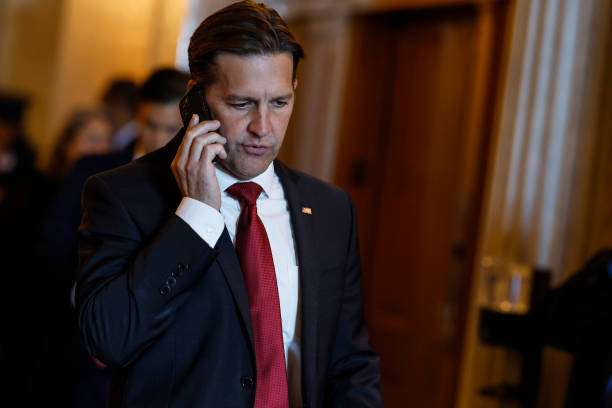 Ben Sasse Pancreatic Cancer Rumors Explained | Symptoms, Facts & Truth